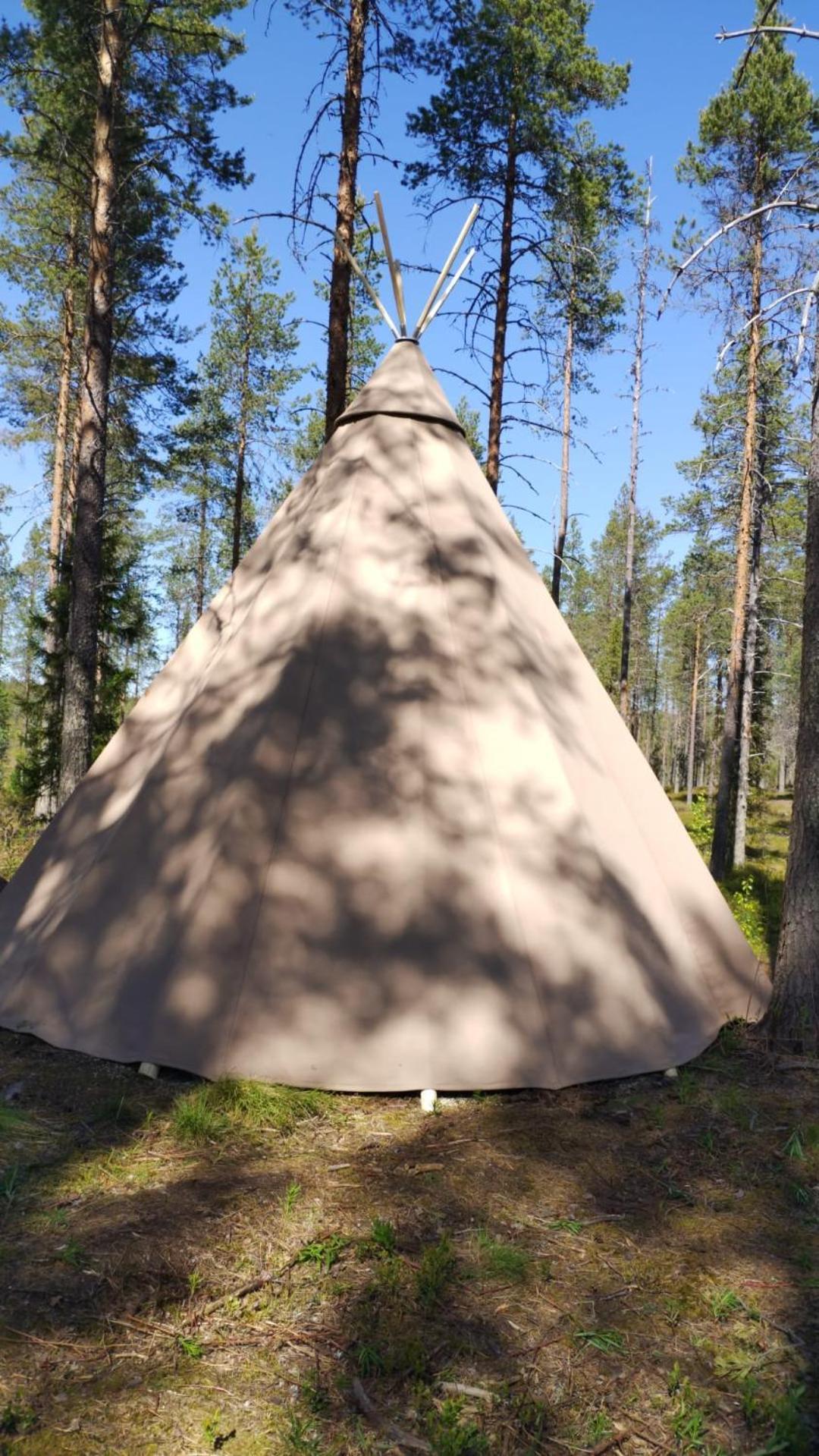 Karhunkierros Cabins & Huts Сала Екстериор снимка