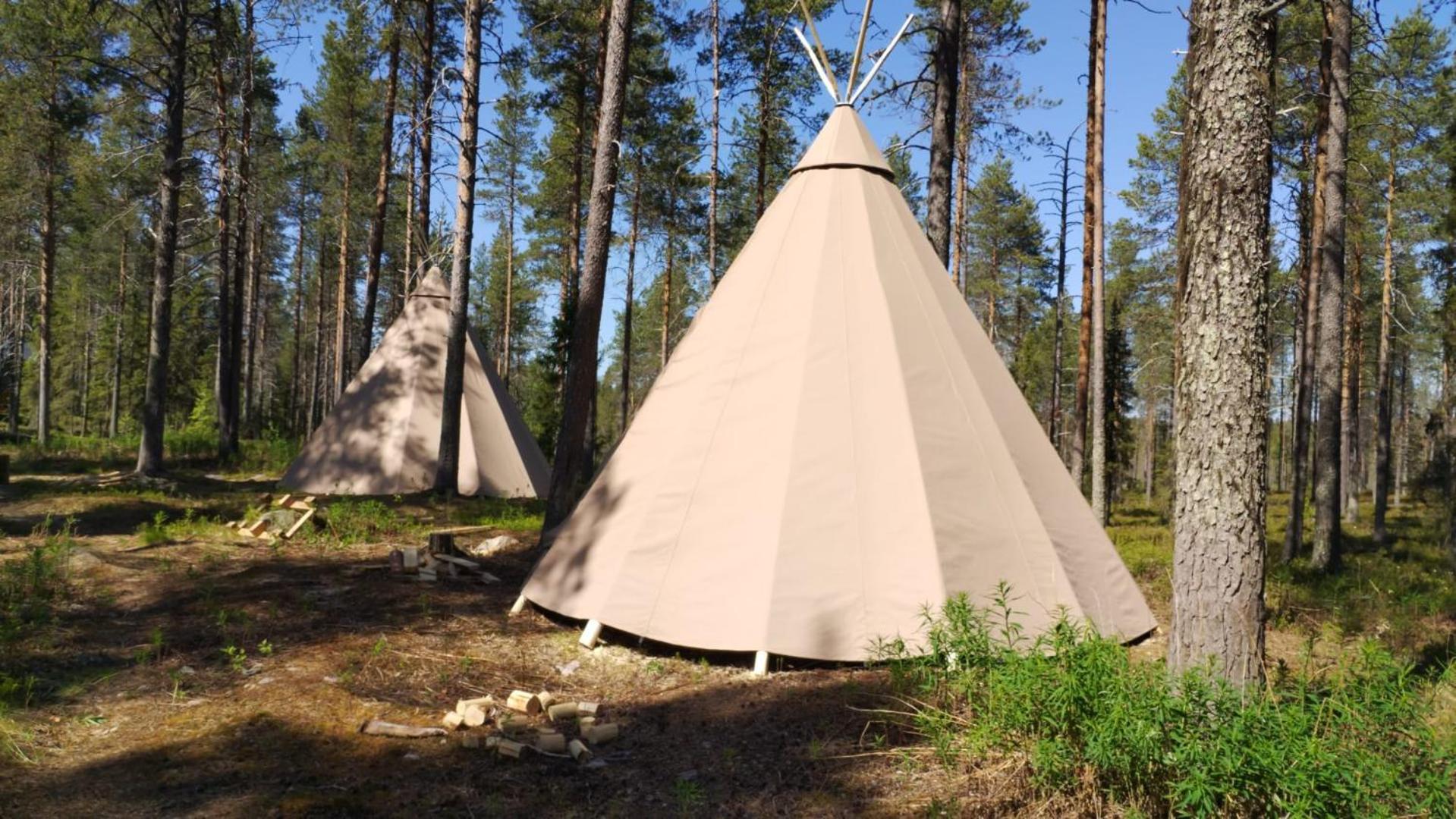 Karhunkierros Cabins & Huts Сала Екстериор снимка